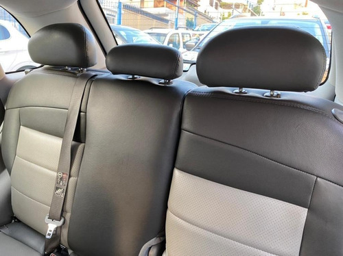 Imagem 10 de 11 de Chrysler Pt Cruiser 2.4 Classic 2008 - Automático