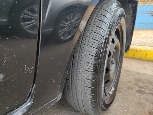 Imagem 13 de 15 de Ford Fiesta 2011 1.0 Flex 5p