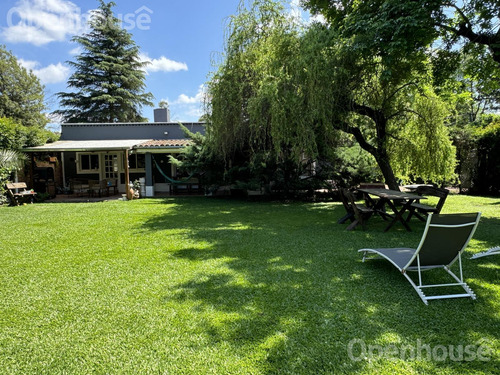 Venta Hermosa Casa En Altos Del Barranco Pilar Con 2 Casas