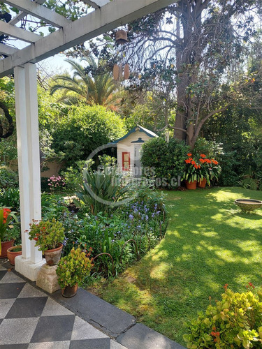 Casa En Venta Lota/los Leones