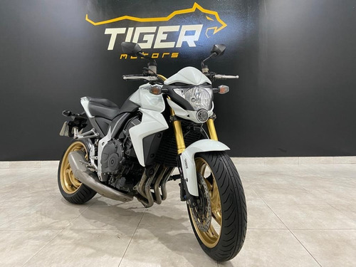 Imagem 12 de 12 de Honda Cb1000r Cb 1000 R Cb1000 R Cb 1000r 2015 - 21.000km