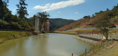 Imagem 2 de 15 de Apartamento Em Itaipava - Petrópolis - 8701