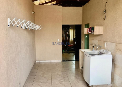 Imagem 10 de 15 de Casa À Venda, 4 Quartos, 1 Suíte, 4 Vagas, Industrial - Contagem/mg - 27013