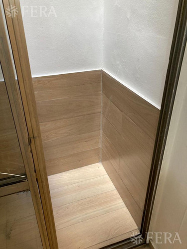Venta Local En Crucesita - Avellaneda