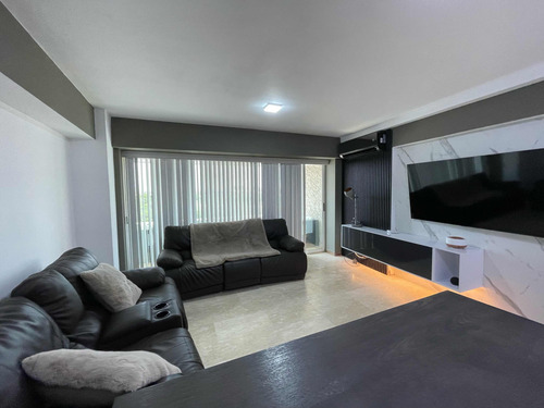 Venta Apartamento En Isla Paraíso Lecheria Muelle Propio