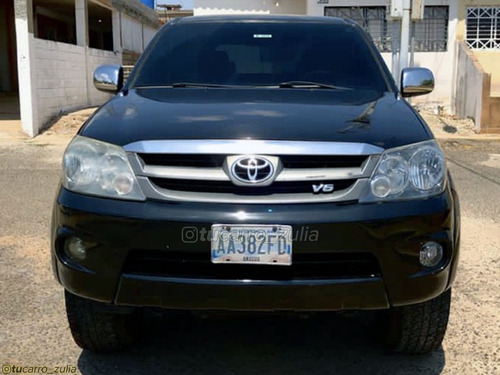 Toyota Fortuner 2008