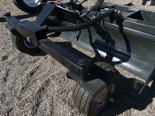 Aditamento Pala Niveladora Para Minicargador Bobcat Caterpi