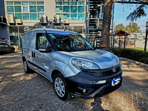 Imagen 3 de 13 de Fiat Doblo Cargo Active 1.4 1plc 2017 90.000km Fcio T/usado