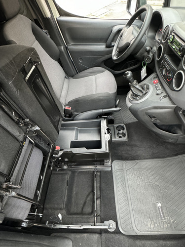 Peugeot Partner 1.6 Hdi 5 Puertas Mt