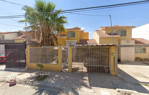 Casa En Remate En San Felipe, Torreón, Coahuila. -sk20