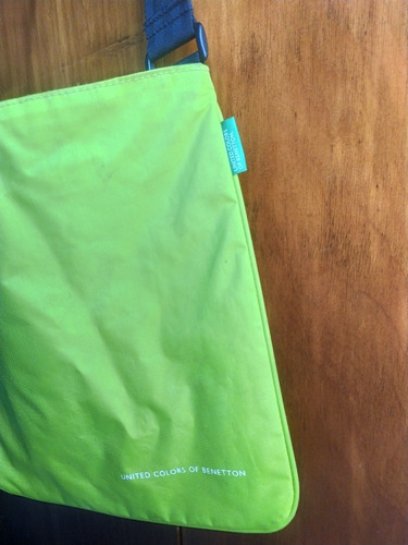 Bolso Bandolera Benetton Original Verde Fluor