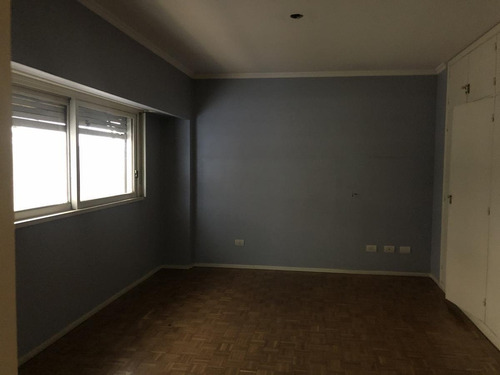 Imagen 14 de 21 de Súper Oportunidad En Departamento ! 270 M2 Con Cochera.