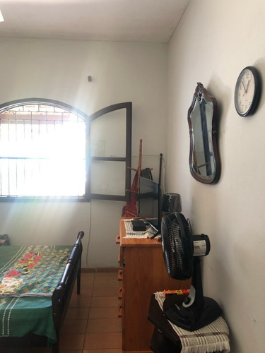 Imagem 12 de 18 de Casa Linear Em Terreno Inteiro, Com 520m², Em Área Nobre No Bairro Costazul, Em Rio Das Ostras. - 866 - 69409995
