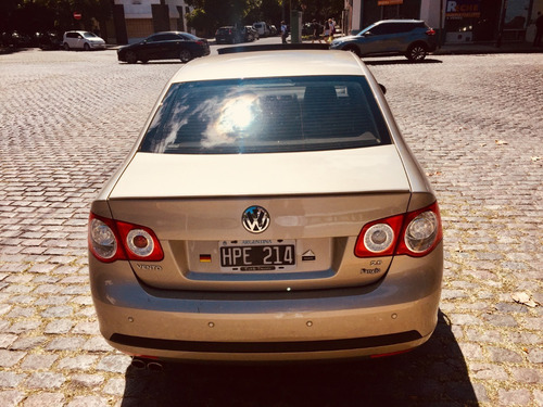 Volkswagen Vento 2.5 Luxury Wood, 2008