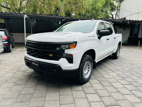 Chevrolet Silverado Doble Cab