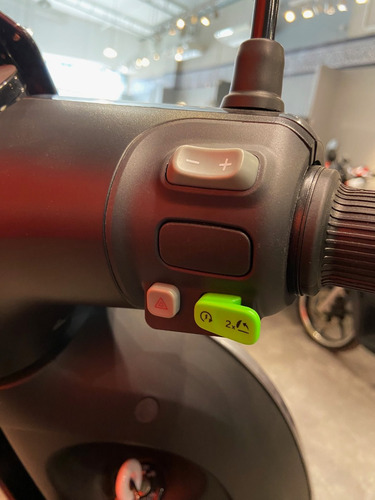 Scooter Electrica Segway E110s