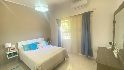 Casa Céntrica En Barrio Central Córdoba