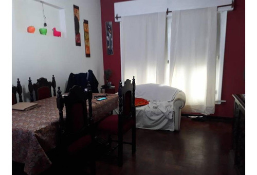 Imagen 4 de 17 de Chalet 4 Ambientes Con Jardín En Excelente Ubicación!