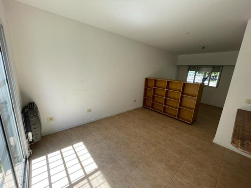 Imagen 7 de 16 de Departamento En Venta, Las Heras 981 (n°3), Belén De Escobar