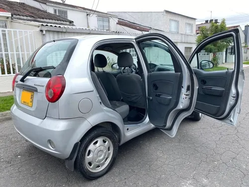Chevrolet Spark 1.0 Go