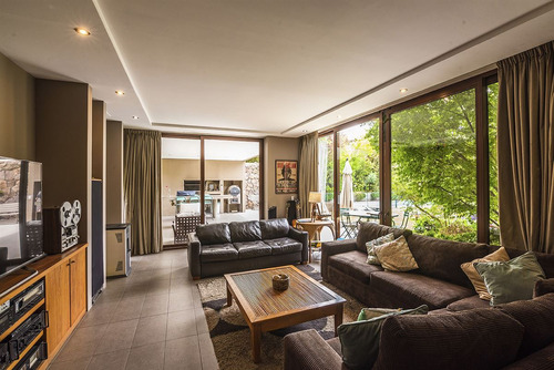 Venta De Casa Mediterránea En Bosques De Montemar