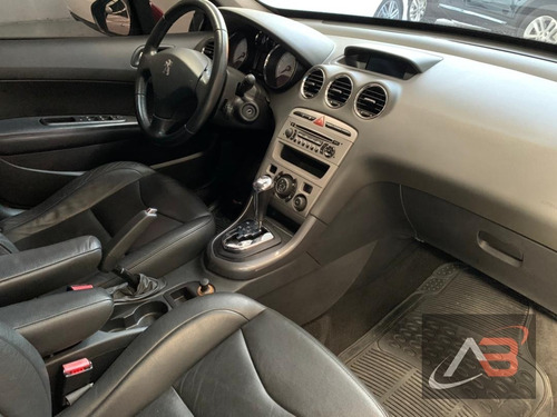 Imagen 9 de 12 de Peugeot 408 Blindado