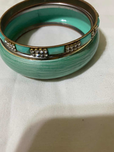 Hermosas Pulseras Azul Turquesa. Usadas. (Usado)