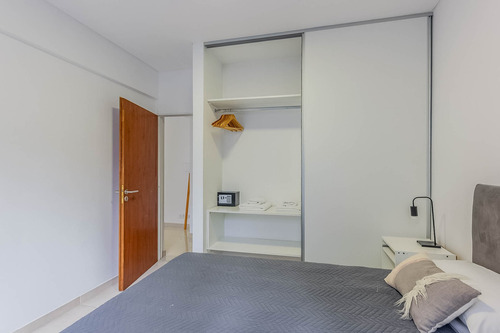 Departamento Semipiso. 2 Ambientes. Equipado. Balcón Terraza. Ideal Airbnb/renta. Palermo Hollywood. Apto Crédito