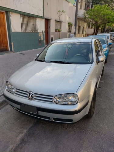 Volkswagen Golf 1.6 Comfortline