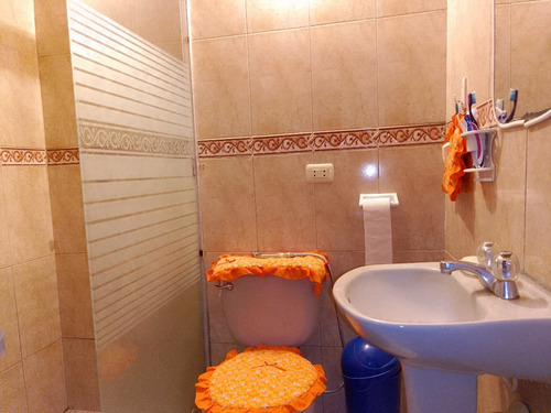 Imagen 17 de 18 de Acogedor Chalet En Los Portales Ii, Nueva Casarapa, Guarenas, Estado Miranda. Yh