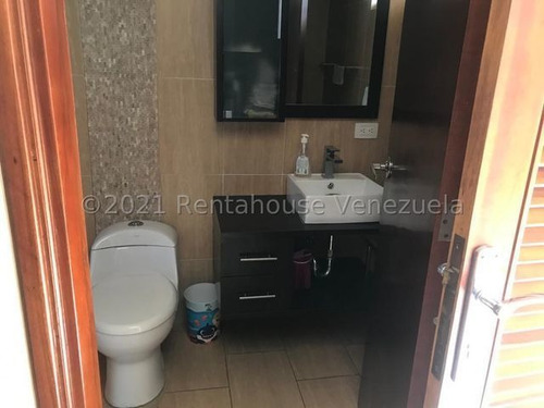 Imagen 2 de 14 de Casa En Venta En El Marques 21-23104 Odette Favrin 0414-2417498