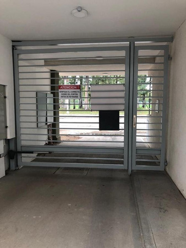 Venta Cochera Florida 800
