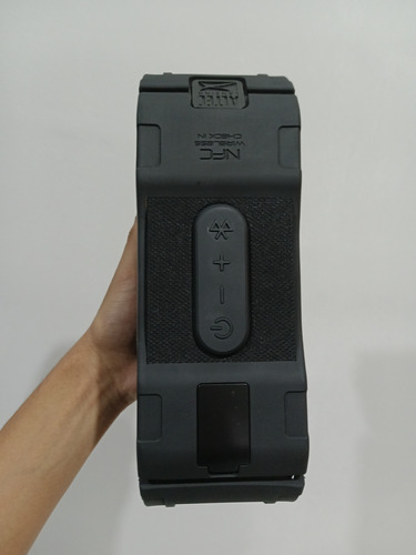 Altec Lansing Imw778 Omni Ultra Jacket Bluetooth Speaker (Usado)
