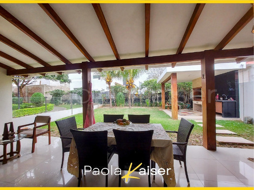 Imagen 12 de 19 de Linda Casa En Venta, 4 Dormitorios, Condominio Jardines Del Urubo