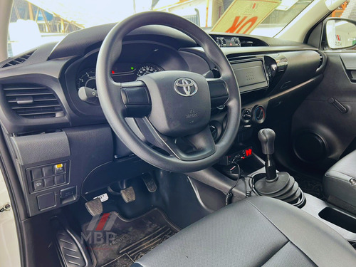 Toyota Hilux 2.8 Tdi Std Cab. Simples 4x4 2p