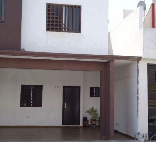 Venta De Casa En Las Provincias, Apodaca, Nuevo Leon, Casa En Recuperacion Mbdelr