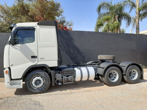 Imagem 5 de 10 de Volvo Fh 400 Ano 2007 6x2
