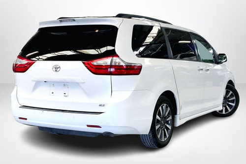 Toyota Sienna 2018