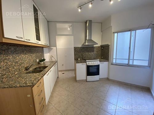 Departamento De 4 Ambientes En Belgrano - Cochera Fija Y Cubierta.