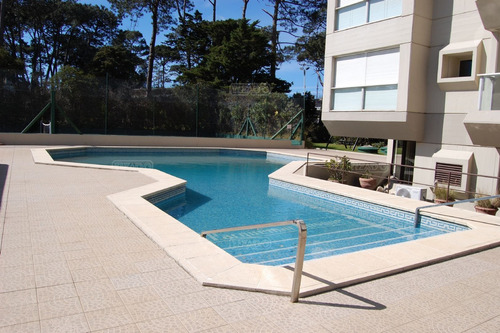 Imagen 8 de 18 de Apartramento 2 Dormitorios Parquemar Bosque Piscina Departamento En Venta Ubicado En Roosevelt, Punta Del Este, Punta Del Este / Maldonado