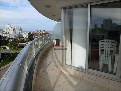 Playa Brava, Piso Alto, Vista, 4 Ambientes Con Todos Los Servicios- Ref: 5211