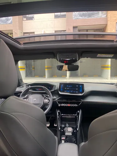 Peugeot 2008 Gt 1.2 Turbo - Modelo 2023 Full Equipo