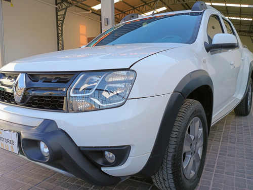 Renault Duster Oroch 2.0 Outsider Plus