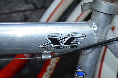 Bicicleta Mountain Bike Zenith Manta - Cross Country Gris Claro L (Usado)