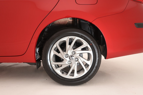 Imagen 19 de 20 de Toyota Yaris 1.5 Xls Mt 4p Sedán 2022 0km