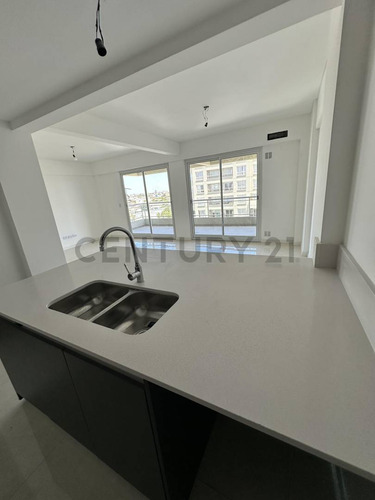 Espectacular 4 Amb A Estrenar! 120 M2 Con 2 Cocheras