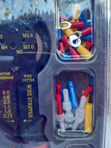 Pelacables Con Kit De Herramientas Eléctricas Marca Ante