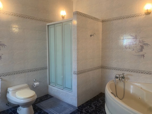 Imagen 17 de 25 de Vendo Casa 770m2 8h/7b/7pe Caurimare