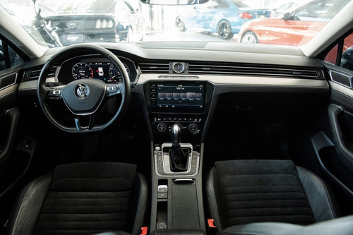 Imagen 15 de 15 de Volkswagen Passat 2.0 Tsi Highline Dsg - Car Cash