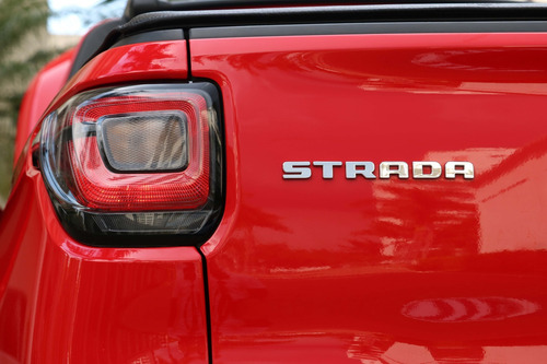 Fiat Strada 1.3 Freedom Cab. Cs Plus Flex 2p